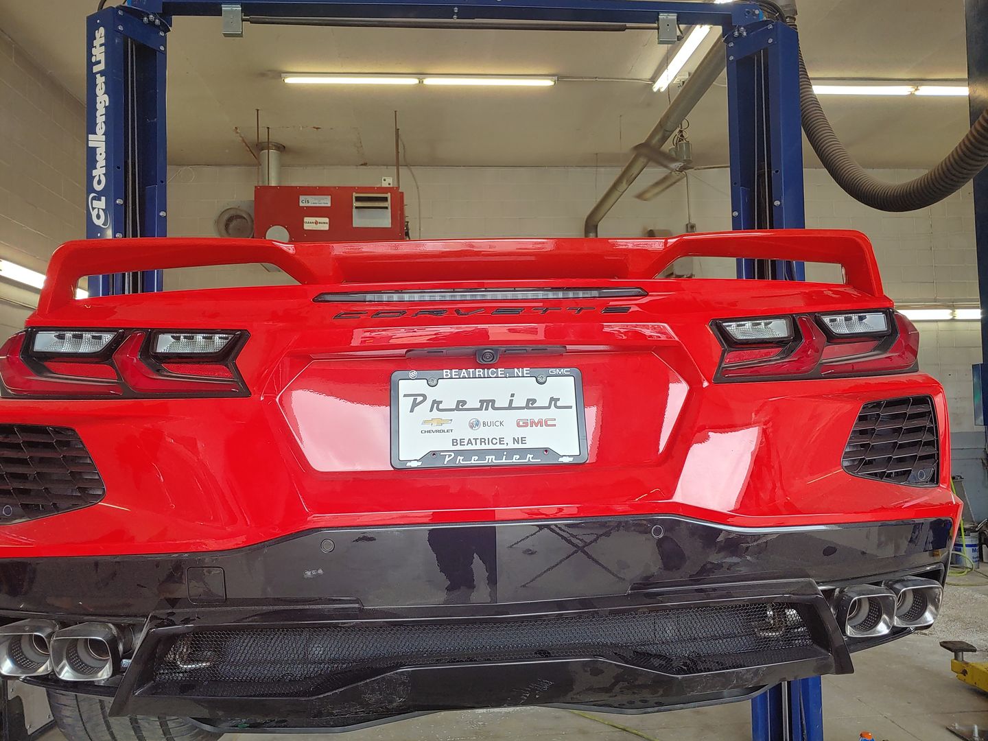 Customer photo review of Corvette C8 Z51 Rear Trunk Spoiler