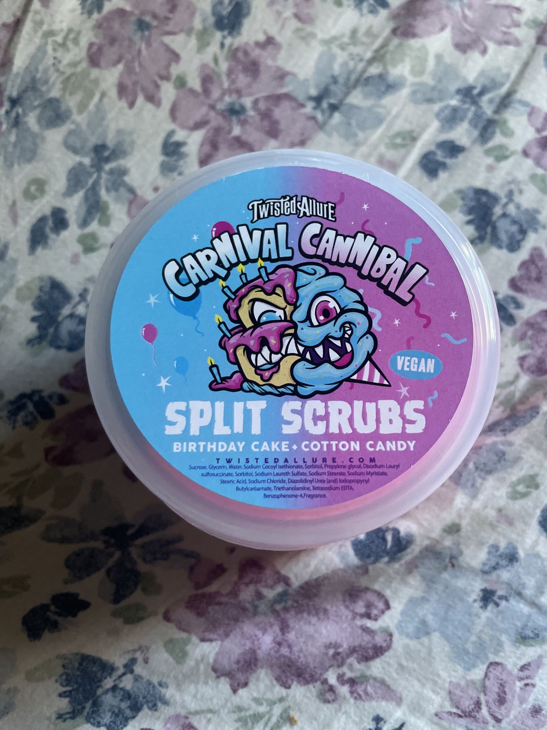 Customer photo review of Carnival Cannibal Split Scrub