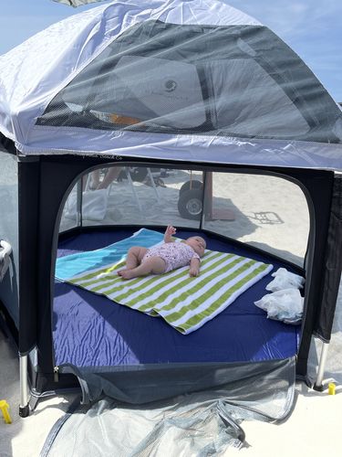 Customer photo review of Pop N' Go® Playpen