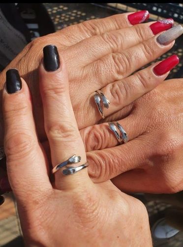 Customer photo review of El Anillo de Abrazo - Operación Enviar un abrazo (Paquete Individual)