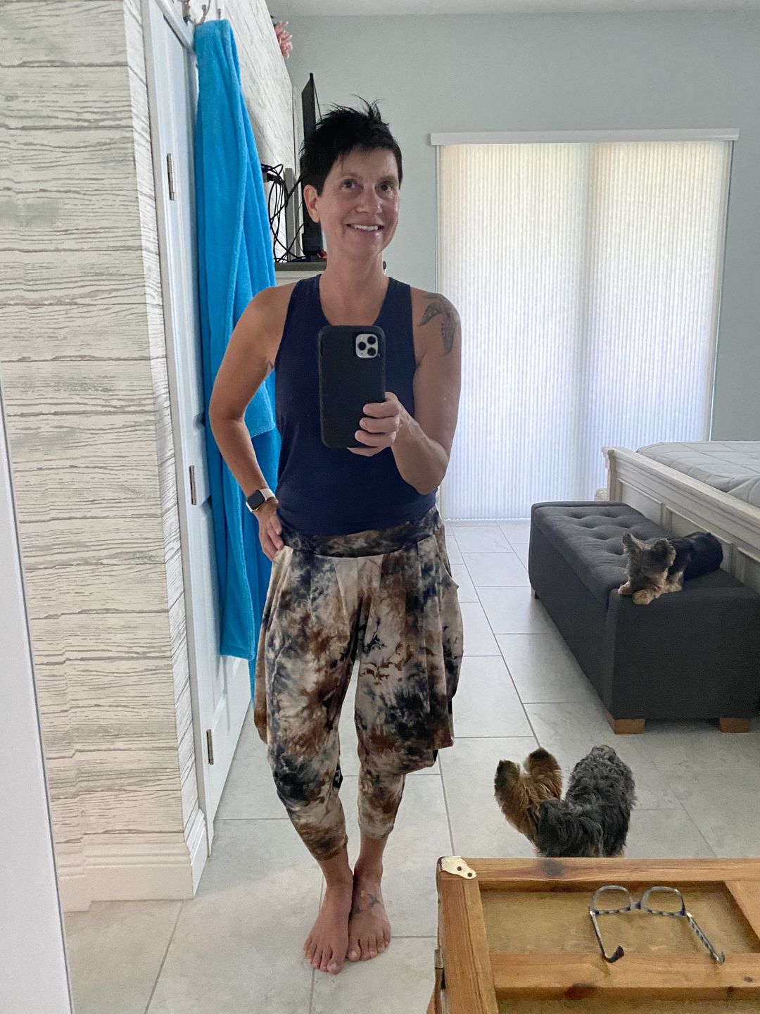 Customer photo review of Kooniez Harem Pants