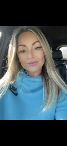 Customer photo review of Moresoo Virgin Indian Seamless Inject Tape in Hair Extension Highlight Blonde(#19A/60)