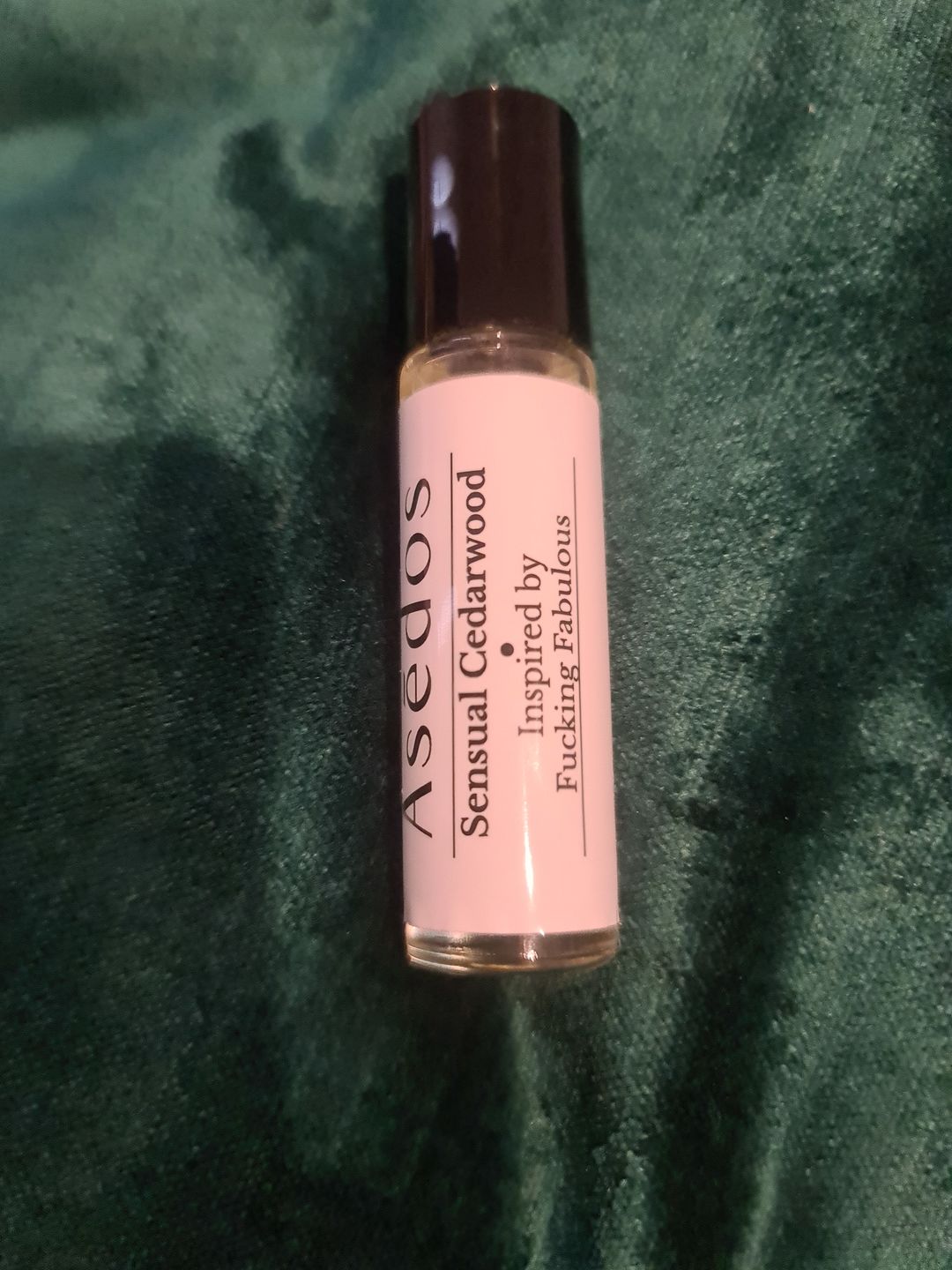 Customer photo review of SENSUAL CEDARWOOD PERFUME OIL