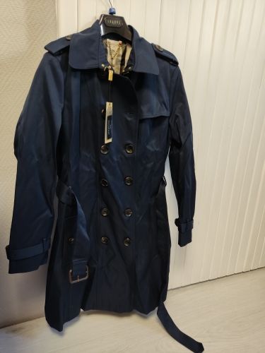 Customer photo review of Classic Womens Slim Lined Trench Coat