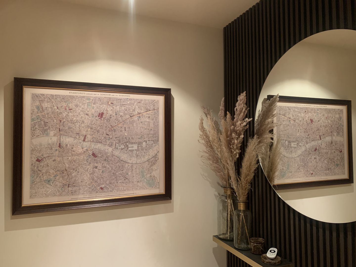 Customer photo review of Old Colour Map of City of London, 1891 - London Bridge, St Pauls, Liverpool St, Bank, Finsbury, Southwark - EC1 EC2 EC3 EC4 E1 SE1