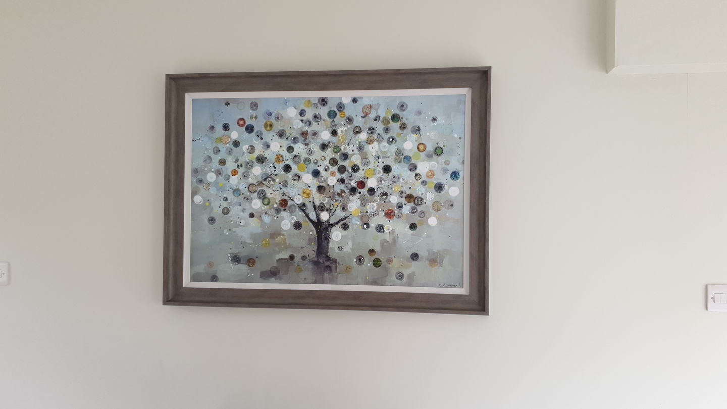 Customer photo review of Watch Tree By Ulyana Hammond