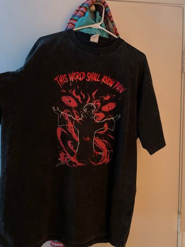 Customer photo review of Harajuku Style Vintage Washed "Pain" Oversized Tee