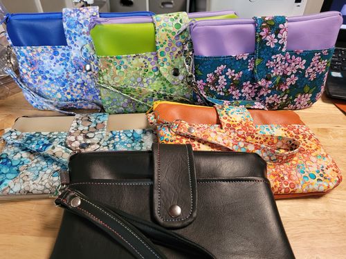 Customer photo review of Sakura Wristlet Pattern