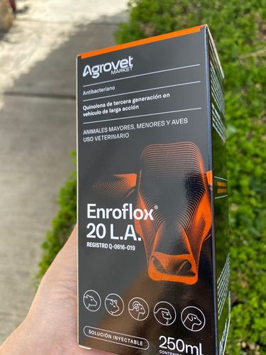 Customer photo review of Enroflox® 20 LA