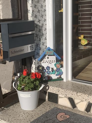 Customer photo review of AlbersDesign Briefkasten B3 anthrazit (RAL7016) personalisiert mit Edelstahlschild