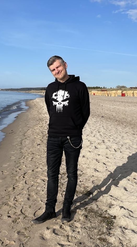 Customer photo review of Nature Skull  - Bio Unisex Hoodie (PREMIUM)