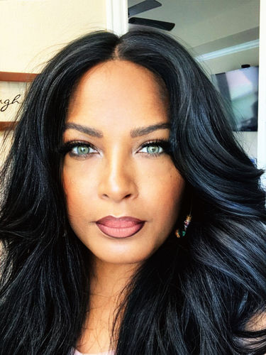 Customer photo review of Neala Green Contact Lenses(12 months wear)