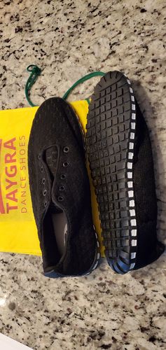 Customer photo review of Corrida Sneakers - Black