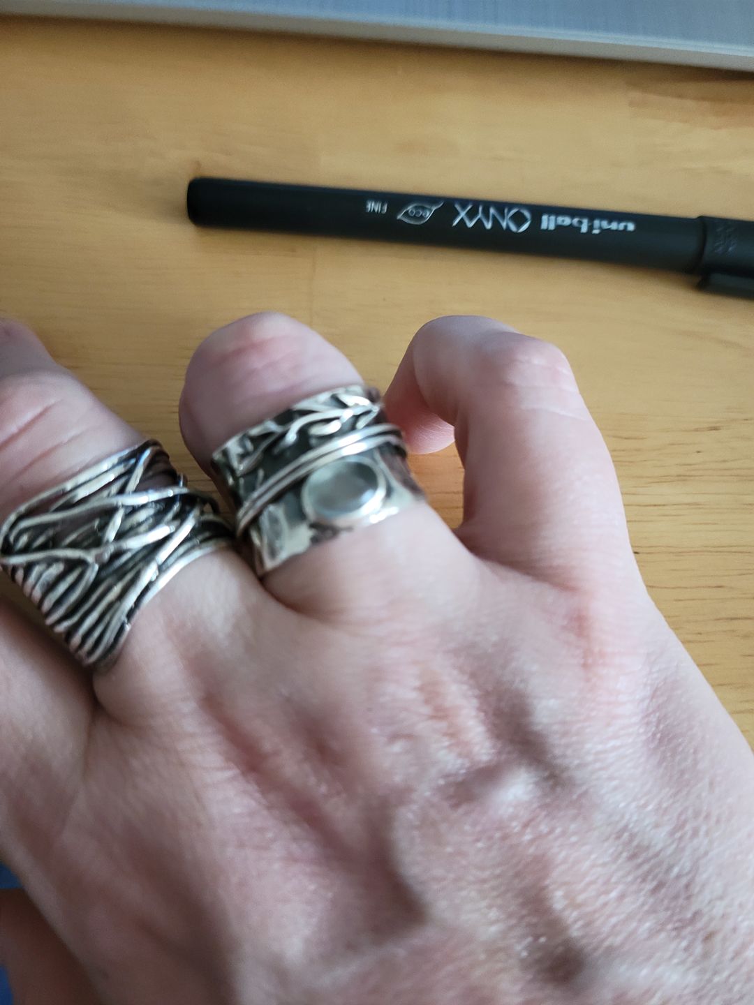 Customer photo review of Aquamarine Leaf Spinner ring Sterling Silver
