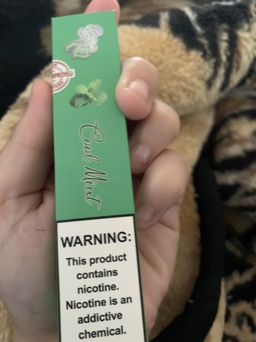 Customer photo review of Lush Bar Disposable