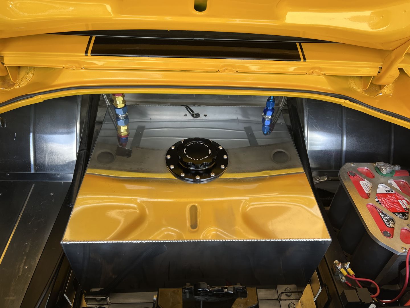 Customer photo review of Motion Billet Fuel Cap (Screw on) 12 bolt w/ Seal and Hardware 27-150