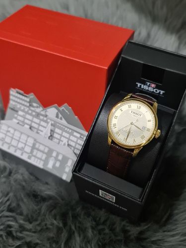 Customer photo review of Tissot Men's Gold PVD Automatic Heritage Watch Silver Dial