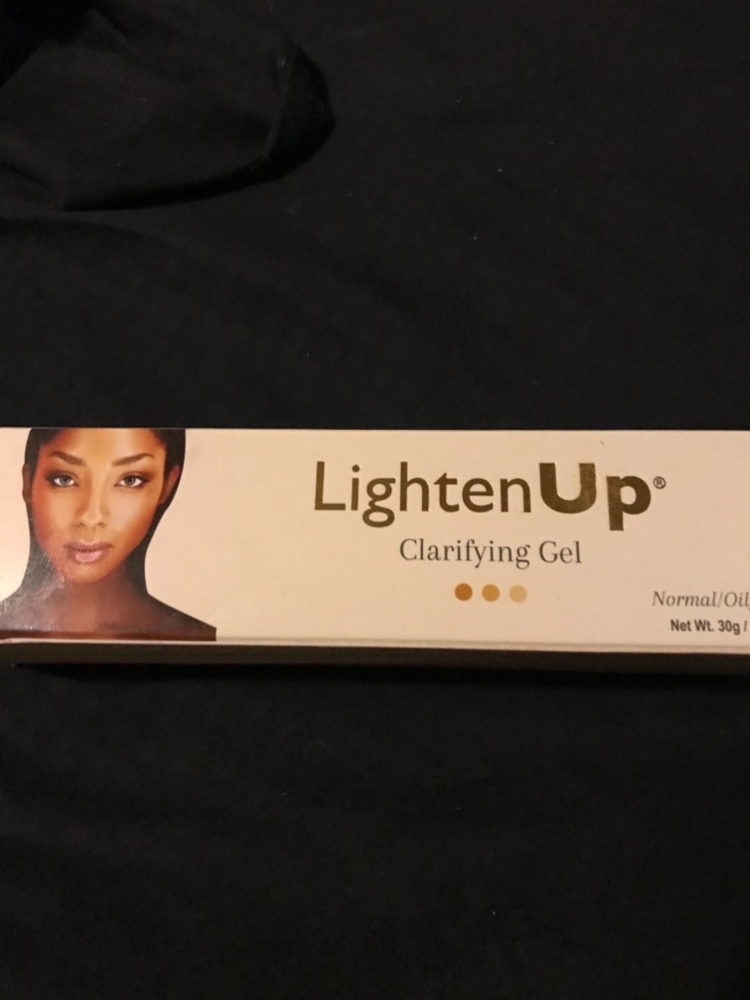 Customer photo review of Omic LightenUp Anti-Aging Clarifying Gel - 30g / 1 Oz