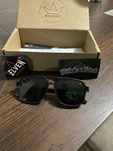 Customer photo review of Boss Black