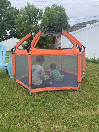 Customer photo review of Pop N' Go® Playpen