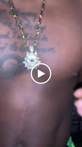 Customer video review of Big Dog Diamond Pendant (18K Gold)