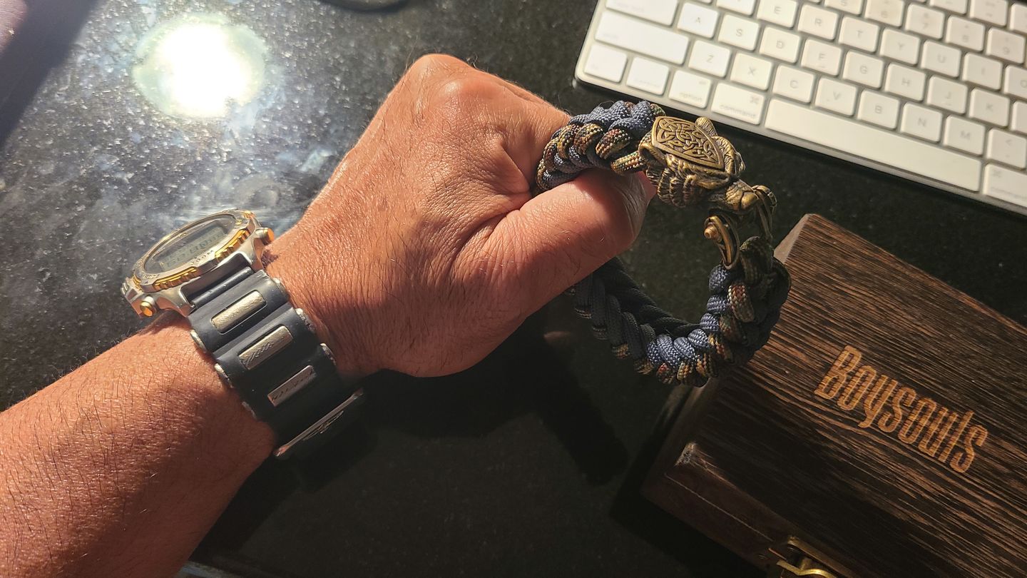 Customer photo review of Vikings Bear Paracord Bracelet