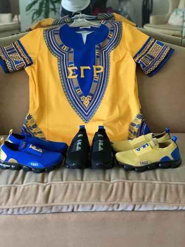 Customer photo review of New-SGRHO Short Sleeve Dashiki