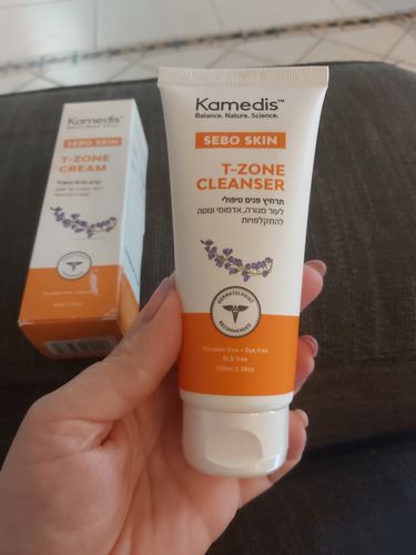 Customer photo review of תרחיץ פנים טיפולי לעור מגורה ואדמומי | SEBO SKIN T-ZONE CLEANSER