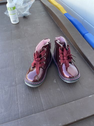 Customer photo review of Glossy Mini Docs | Cherry