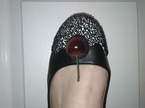 Customer photo review of Bake-A-Shoe Sprinkle Flat