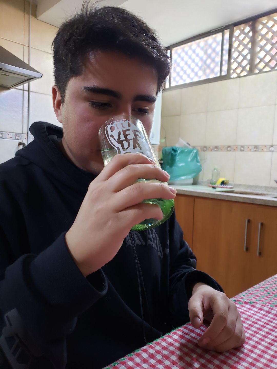 Customer photo review of Vaso Feminista Girl Power Juego de 6 Vasos