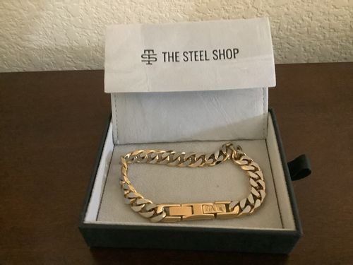 Customer photo review of 8mm Two Tone Cuban Link Bracelet
