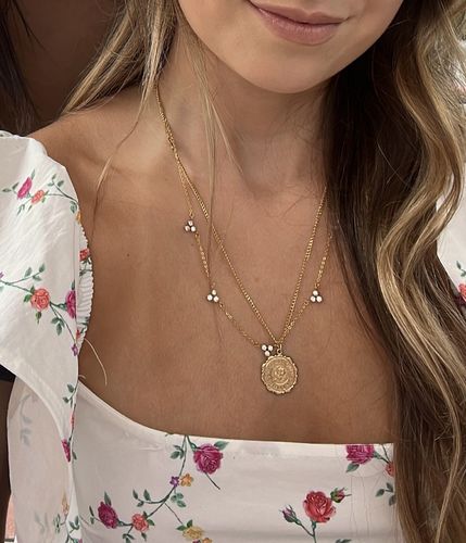 Customer photo review of no rain no flowers necklace