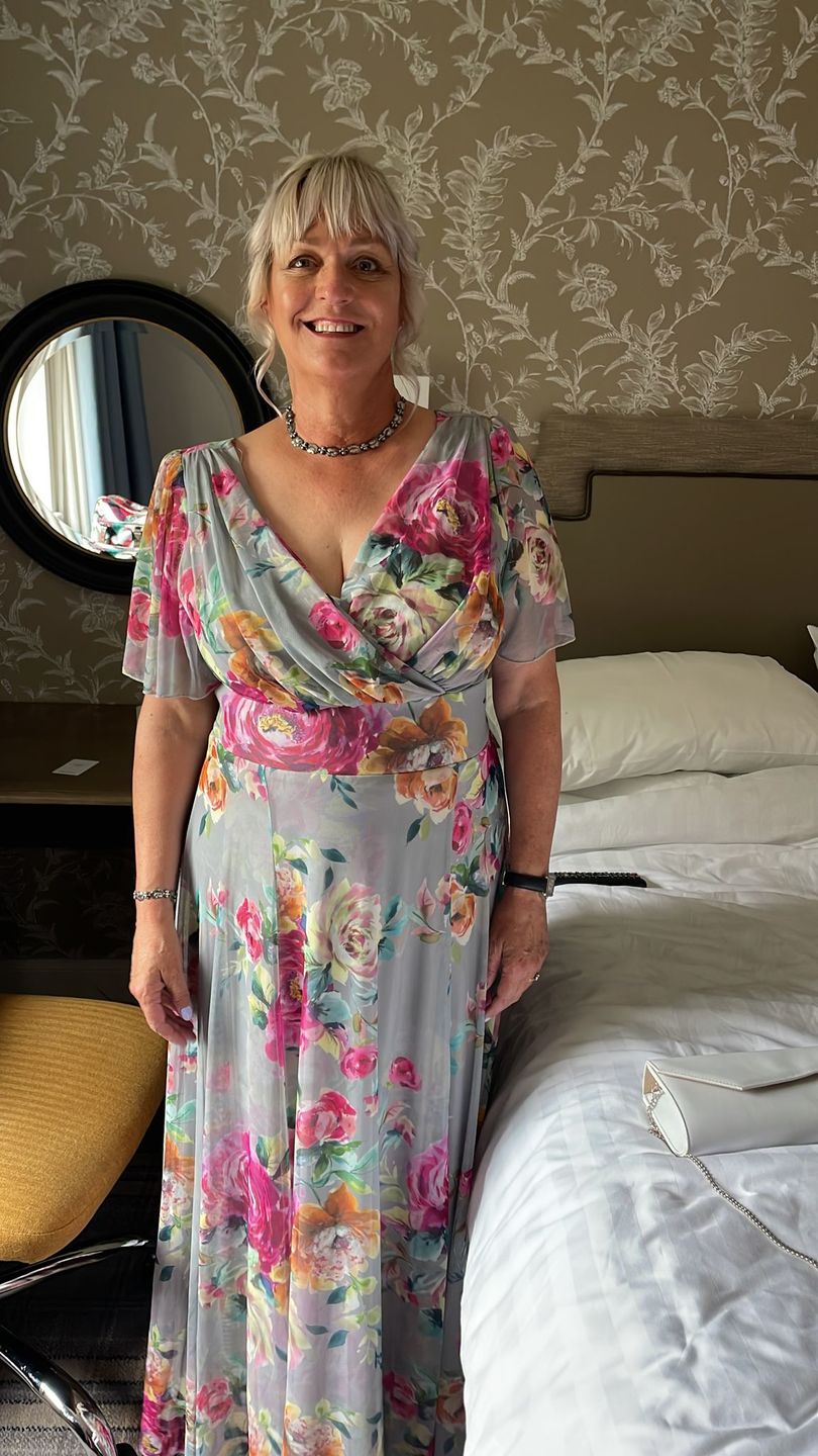 Customer photo review of Isabelle Silver Pink Float Sleeve Maxi Dress