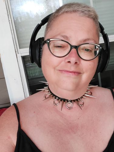 Customer photo review of Septum Spikey Collar