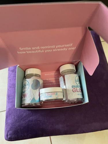 Customer photo review of Leova Skin Glow Starter Pack