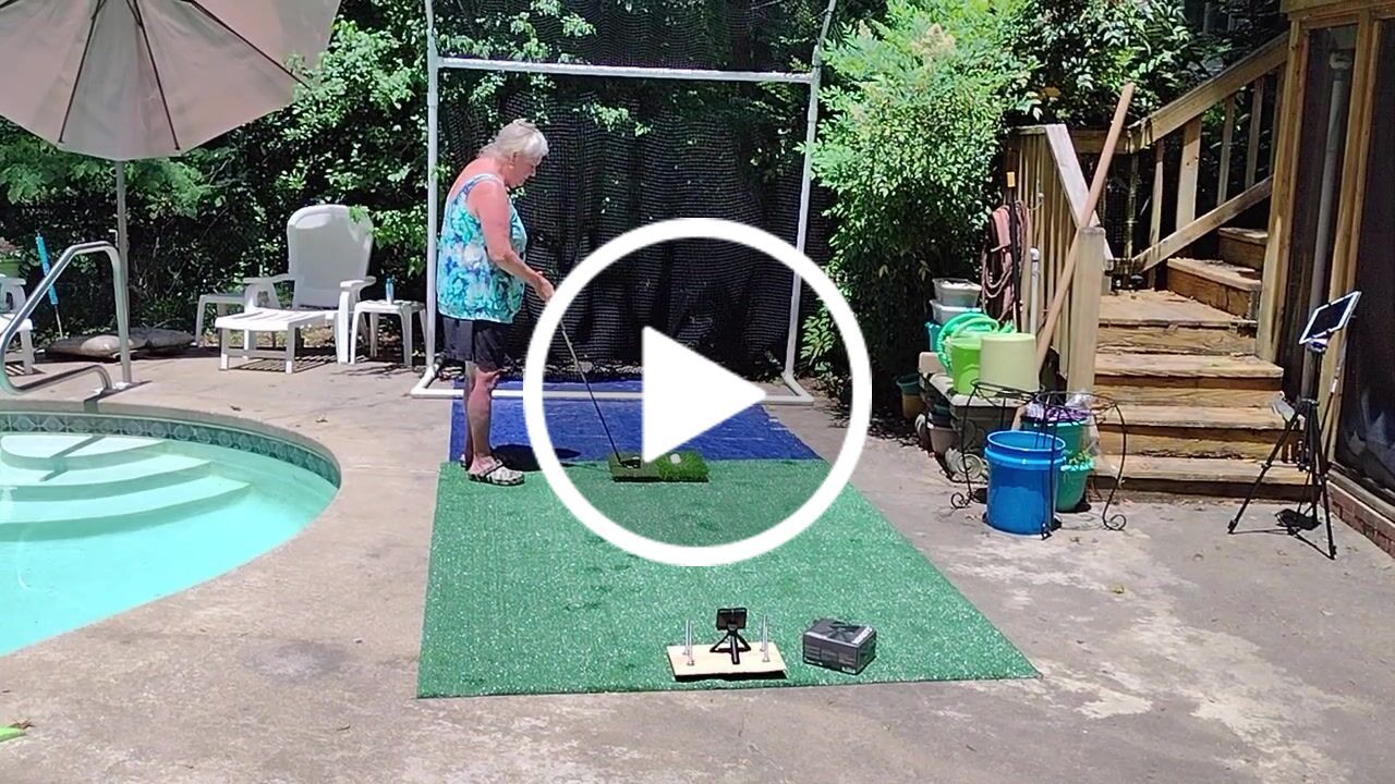 Customer video review of Garmin Approach R10 Launch Monitor and Golf Simulator