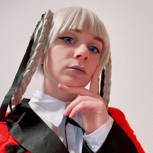 Customer photo review of Review for KAKEGURUI COSPLAY WIG yv30117