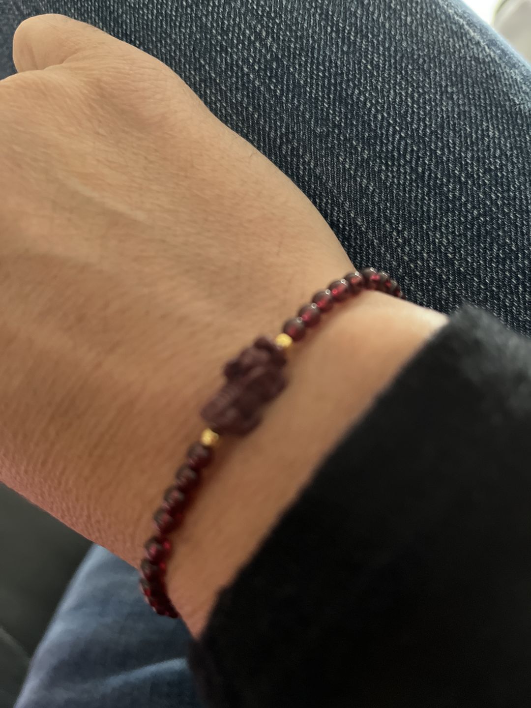 Customer photo review of Bracelet de chance en Grenat Rouge - Pi Xiu