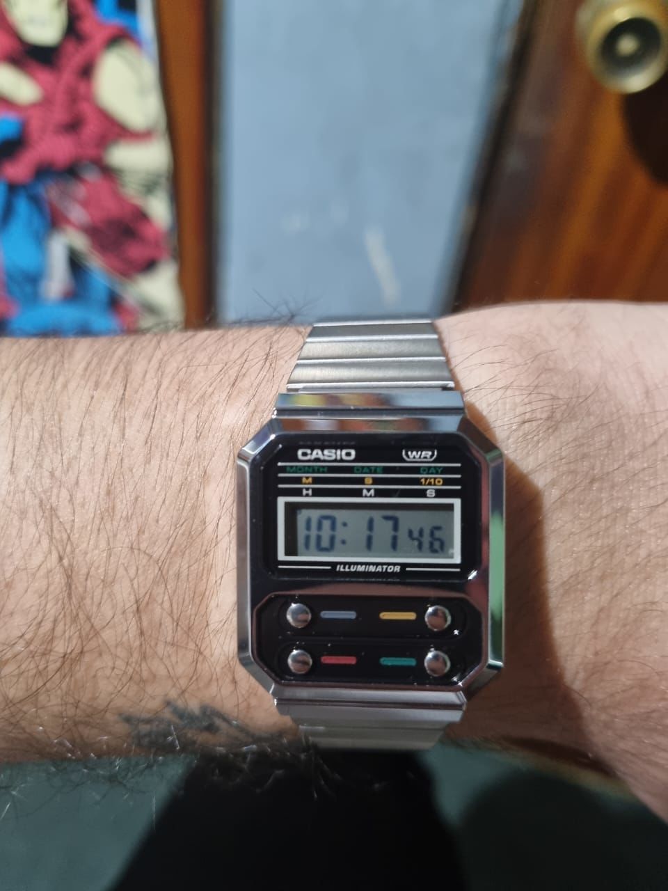 Customer photo review of Reloj Casio Vintage A100WE-1ADF Alien F-100 Reissue Plateado