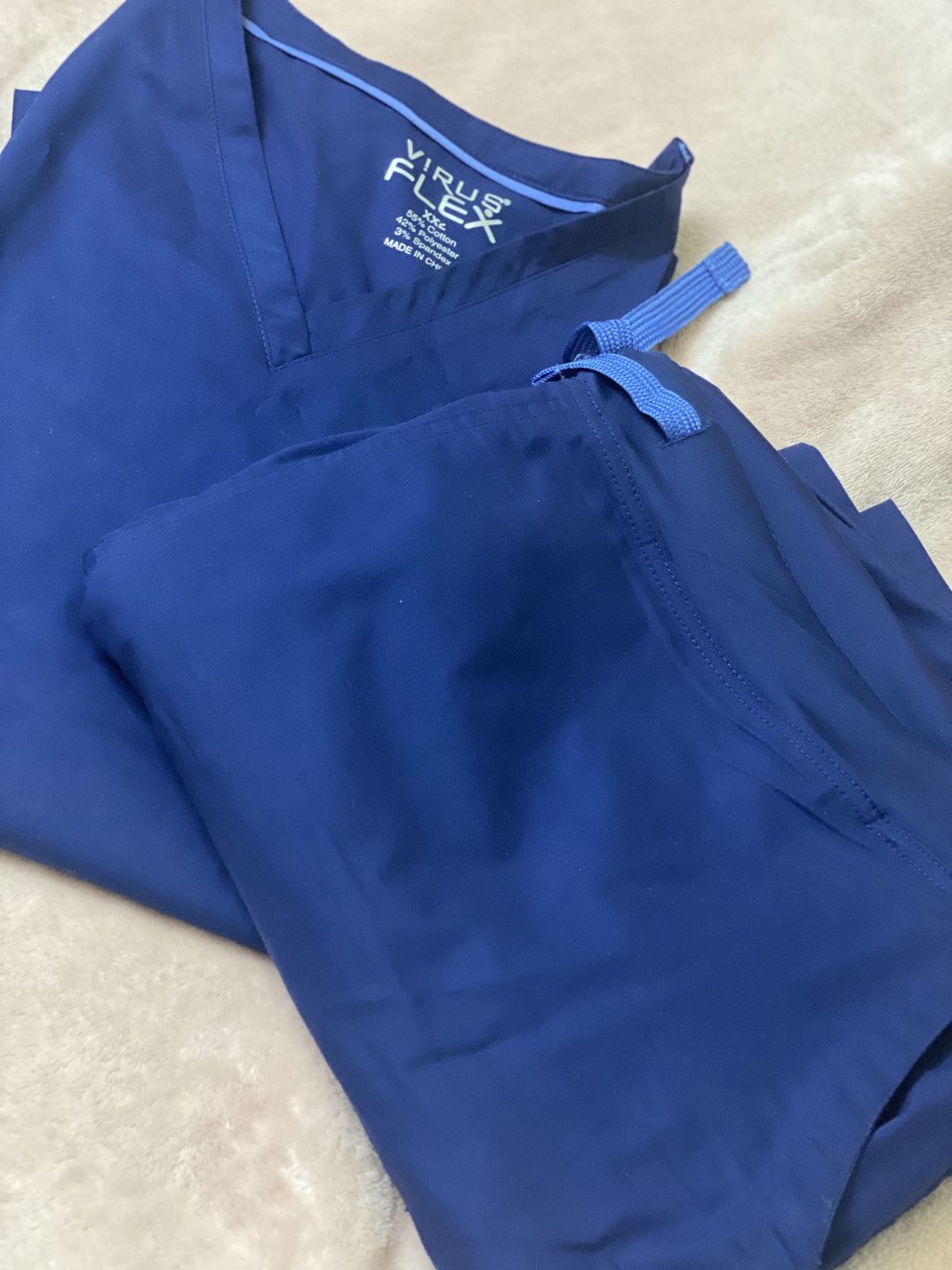 Customer photo review of بلوزة فايروس فلكس نسائي ~ VirusFlex Female Top