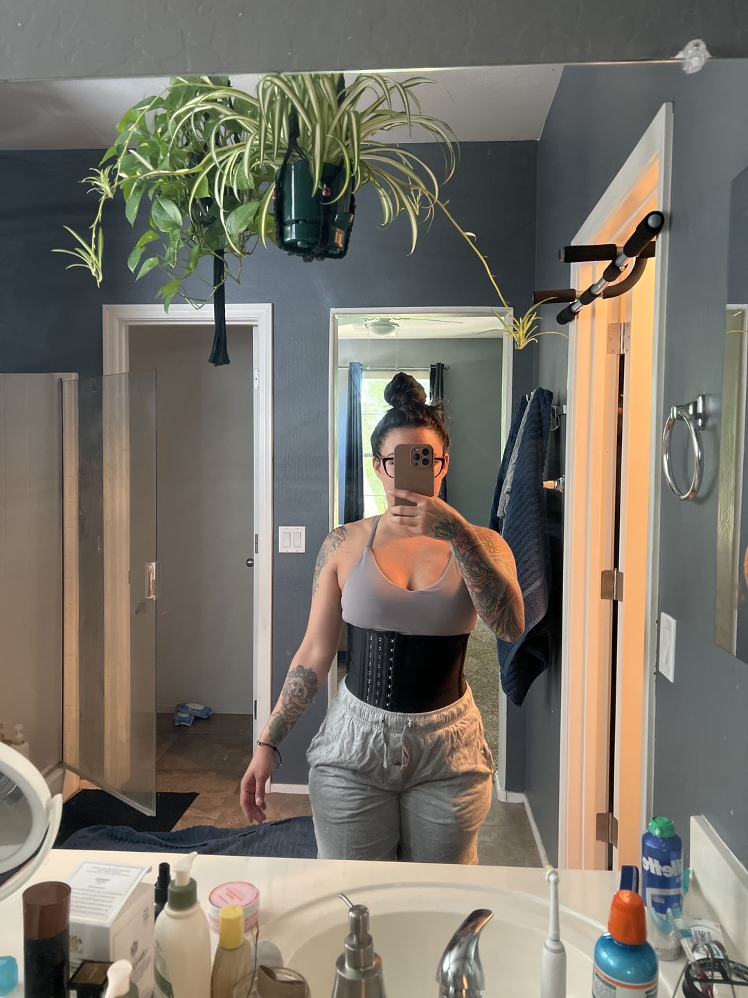 Customer photo review of KWhite Waist Short Torso Trainer