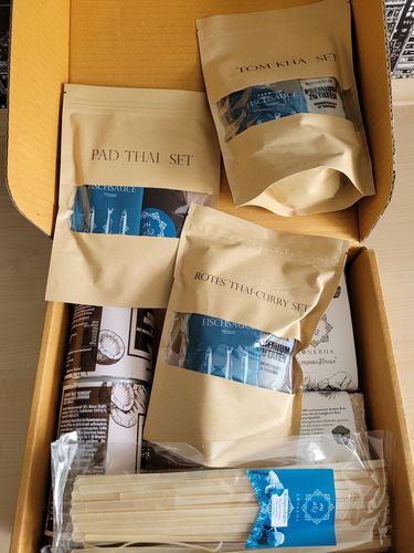 Customer photo review of TV DEAL: KONKRUA Bestseller Box mit 23 Thailand Geheimtipps