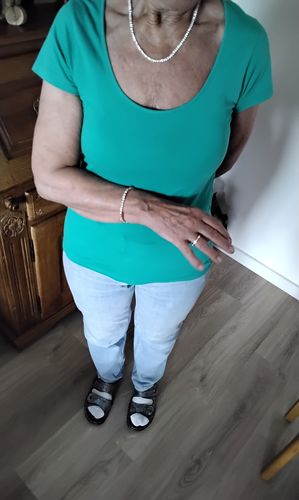 Customer photo review of ICE BREAKER. - 3MM 18K GOLD