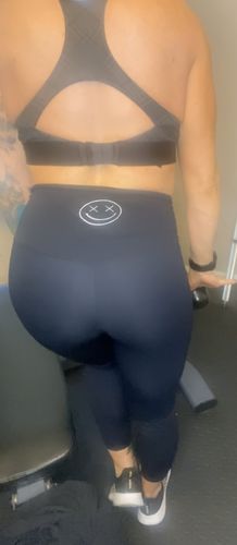 Customer photo review of Salty Savage™ Ladies OG Smile Miami Legging with Knee Logo | Miami Performance | Black