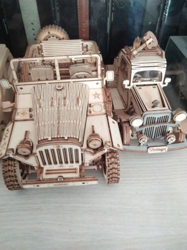 Customer photo review of Puzzle 3D bois | Jeep militaire 1940