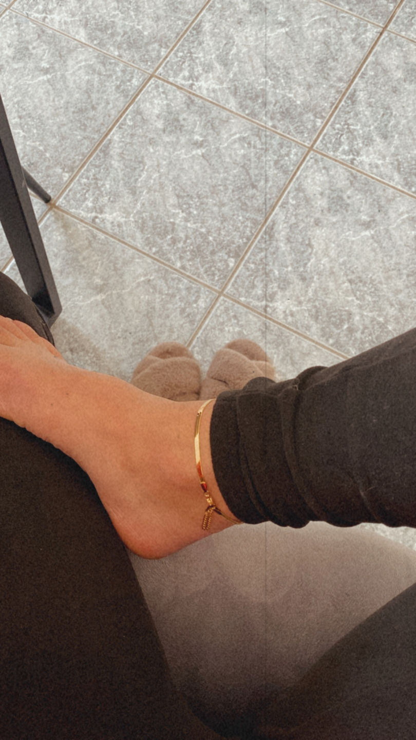 Customer photo review of Snake Skin Fußkette | 18K vergoldet