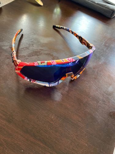 Customer photo review of KE9408 Cycling Sunglasses With Multiple Interchangeable Lenses