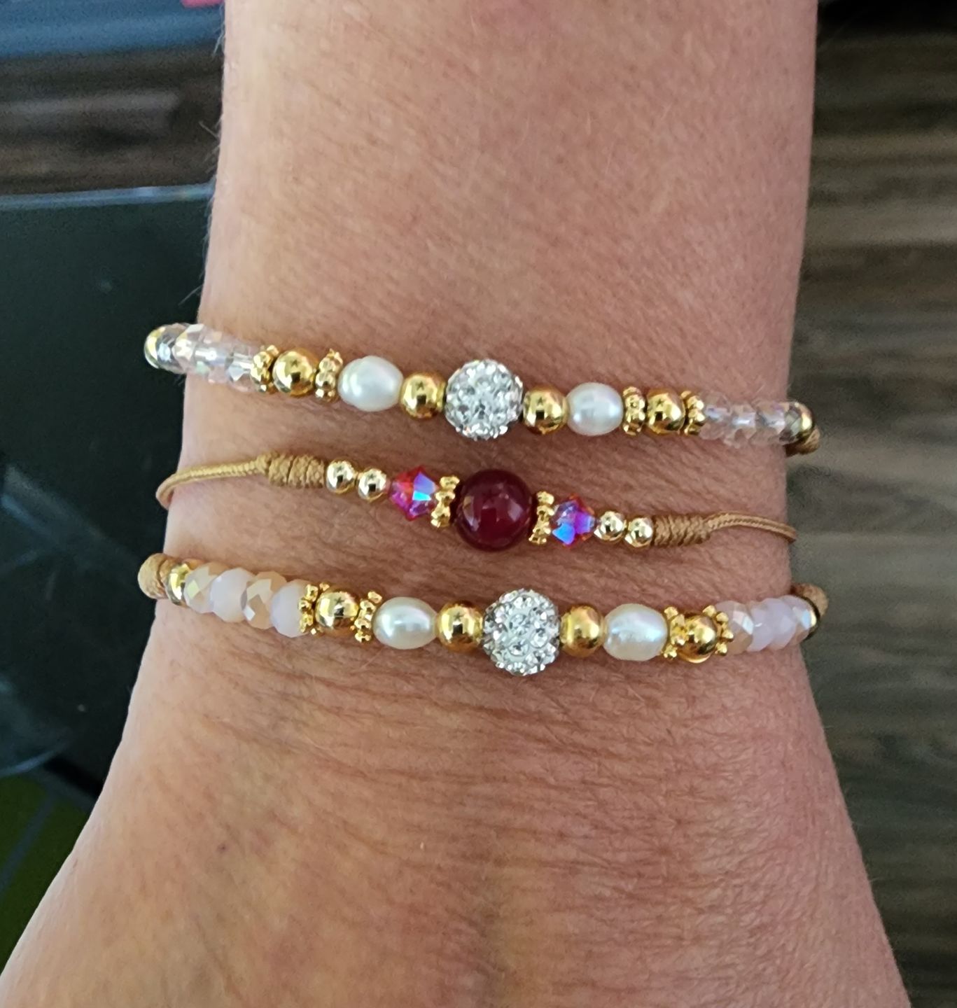 Customer photo review of Mother and Daughter Blush Flakes Crystal Bracelet