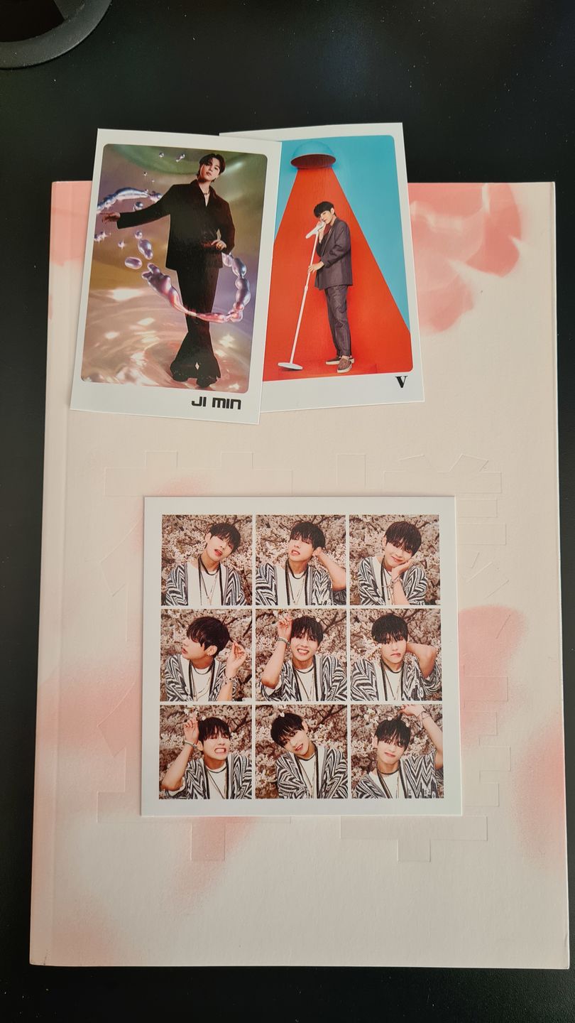 Customer photo review of BTS - 3RD MINI ALBUM IN THE MOOD FOR LOVE PT.1
